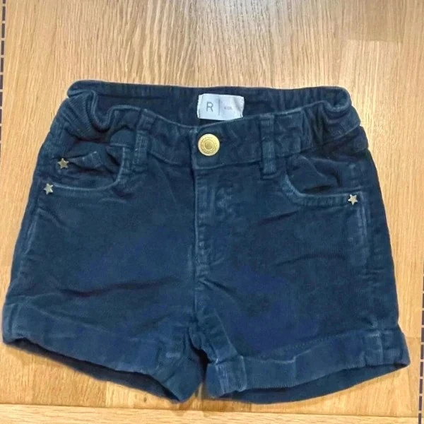 Short en velours fille gris foncé La Redoute 4 ans – Très bon état